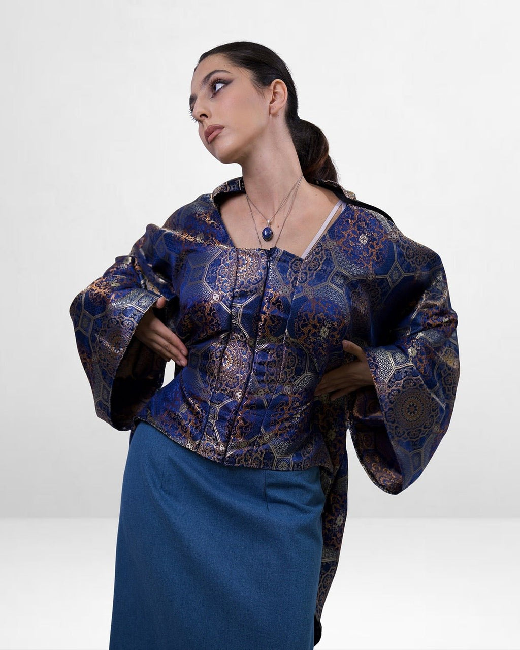 Own the room convertible kimono - MVATIS