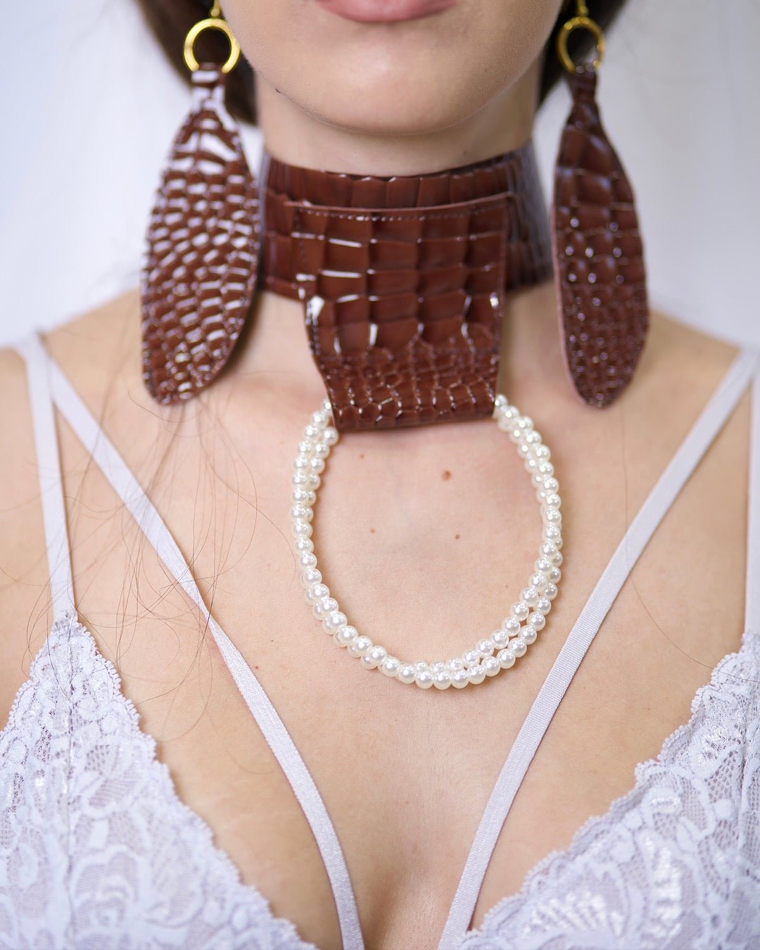 THE SEDUCTRESS CHOKER & EARRINGS - MVATIS