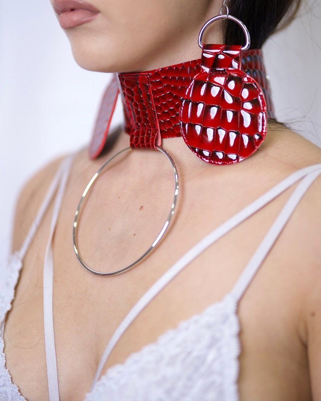 THE TEMPTATION CHOKER & EARRINGS - MVATIS