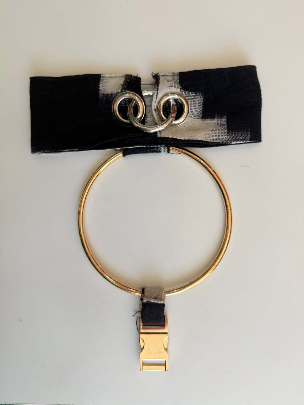Halo & Lock Chocker Necklace in Ikat - MVATIS