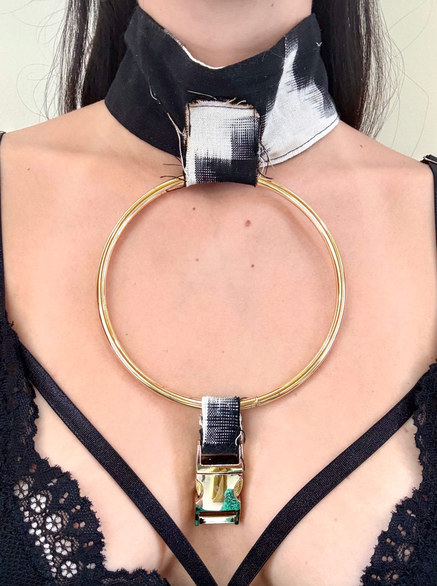 Halo & Lock Chocker Necklace in Ikat - MVATIS
