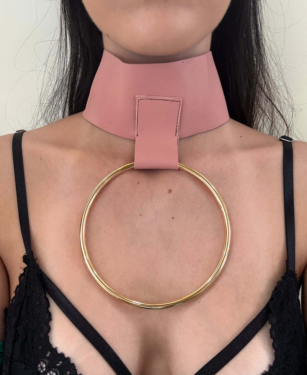 Halo Chocker Necklace in Pink Real Leather - MVATIS