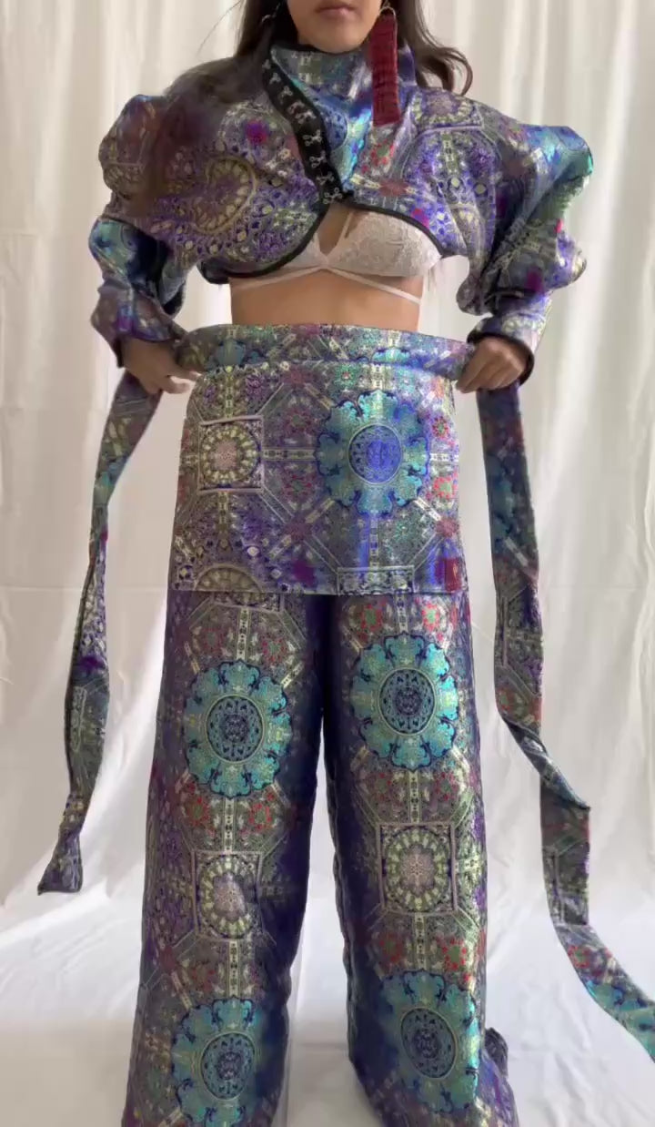 Attitude Long Pants & Overskirt